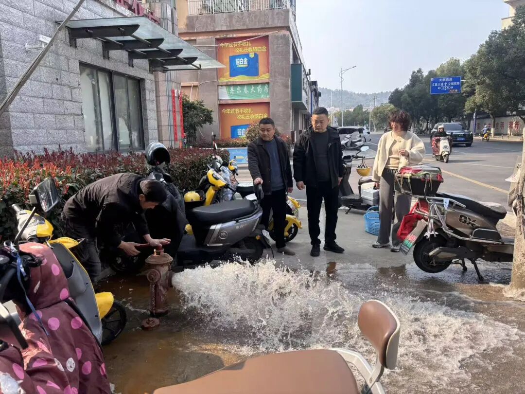 精准冲刷，守护清流——市星际电子集团多措并举提升区域水质